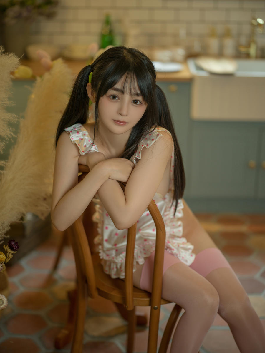 桜井宁宁(宁宁子同学) No.086 – 围裙厨房 [85P]-道友图库