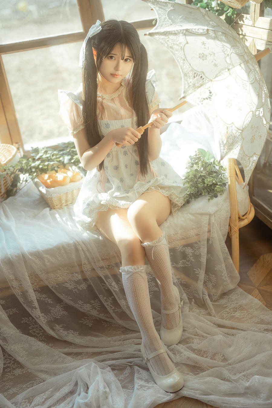 rua阮阮 No.007 – 花房 小裙子 [54P]-道友图库