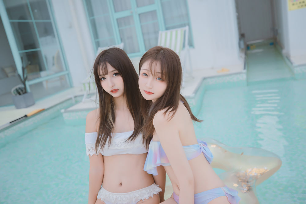 神楽坂真冬 No.051-《笑颜水时计》夏日比基尼 [150P 3V]-道友图库