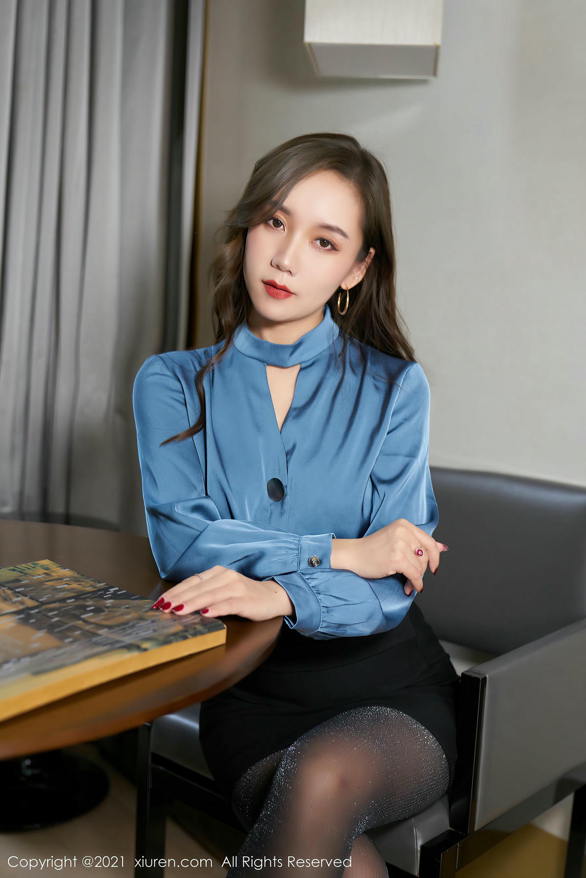 [XiuRen秀人网] No.3957 艾静香-道友图库