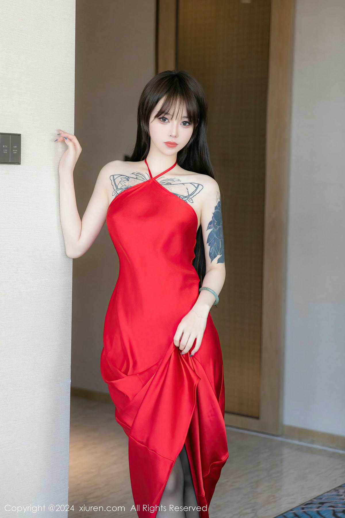 [XiuRen秀人网] No.8630 奶瓶.-道友图库