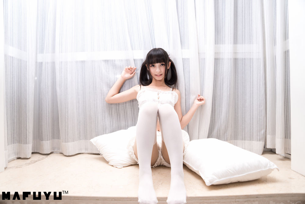 神楽坂真冬 No.006-猫爪白丝 [100P 1V]-道友图库