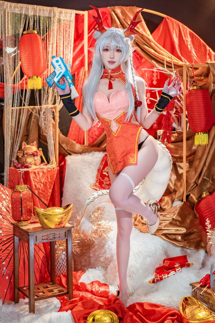阿包也是兔娘 No.084 – 新春贺图 龙妹 [44P 1V]-道友图库