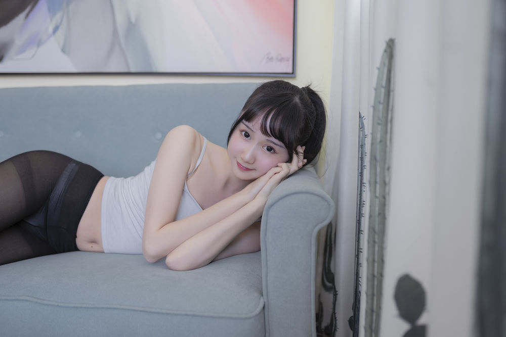 木棉棉OwO No.020-背心黑丝居家写真 [40P]-道友图库