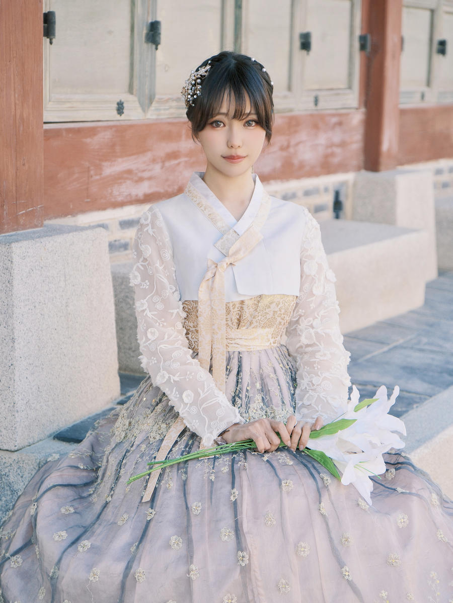 ElyEE子 No.103 – 2025年01月订阅 (4套) [120P 6V]-道友图库