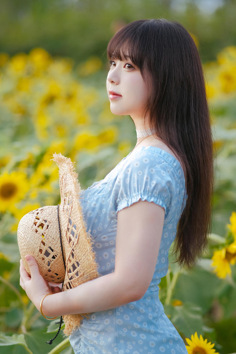 皮皮奶可可爱了啦(超皮皮皮奶) No.055 – 彼女向日葵 [35P]-道友图库