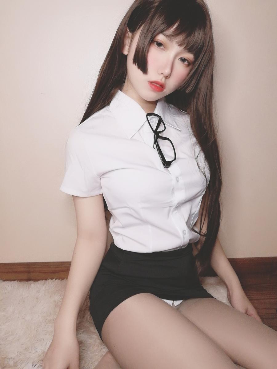 芋圆侑子 No.009-醉酒小秘书 [52P 3V]-道友图库