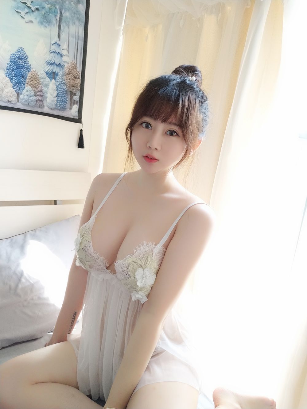 是依酱呀 No.008-依酱蕾丝内衣 [24P]-道友图库