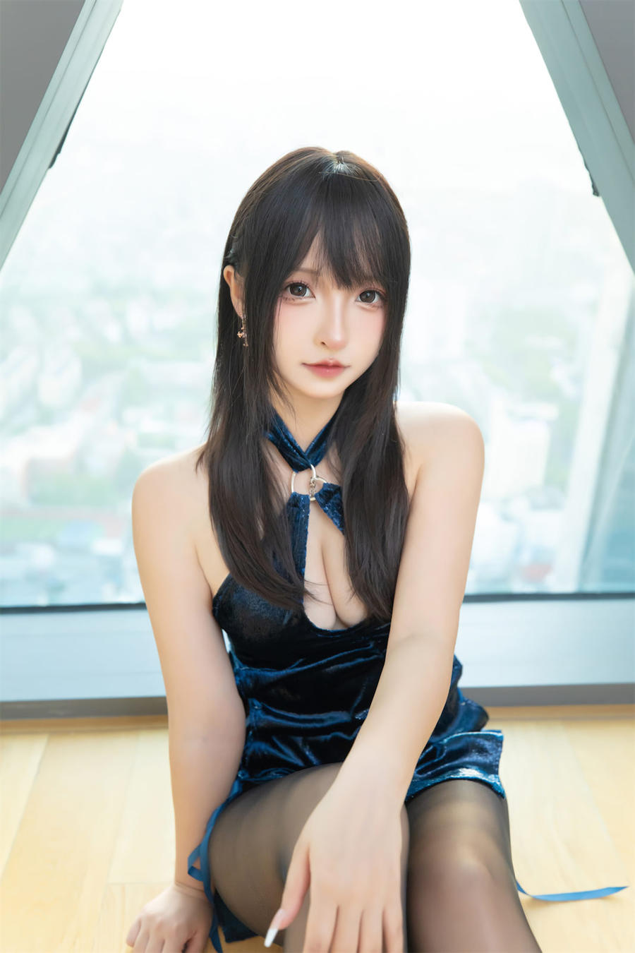 神楽坂真冬 No.149 – 蓝衣旗袍 [75P 2V]-道友图库