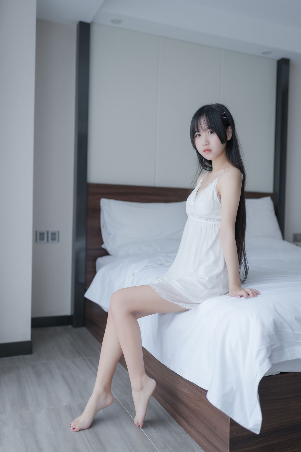 萌芽儿o0 No.002-白色私房 [44P]-道友图库