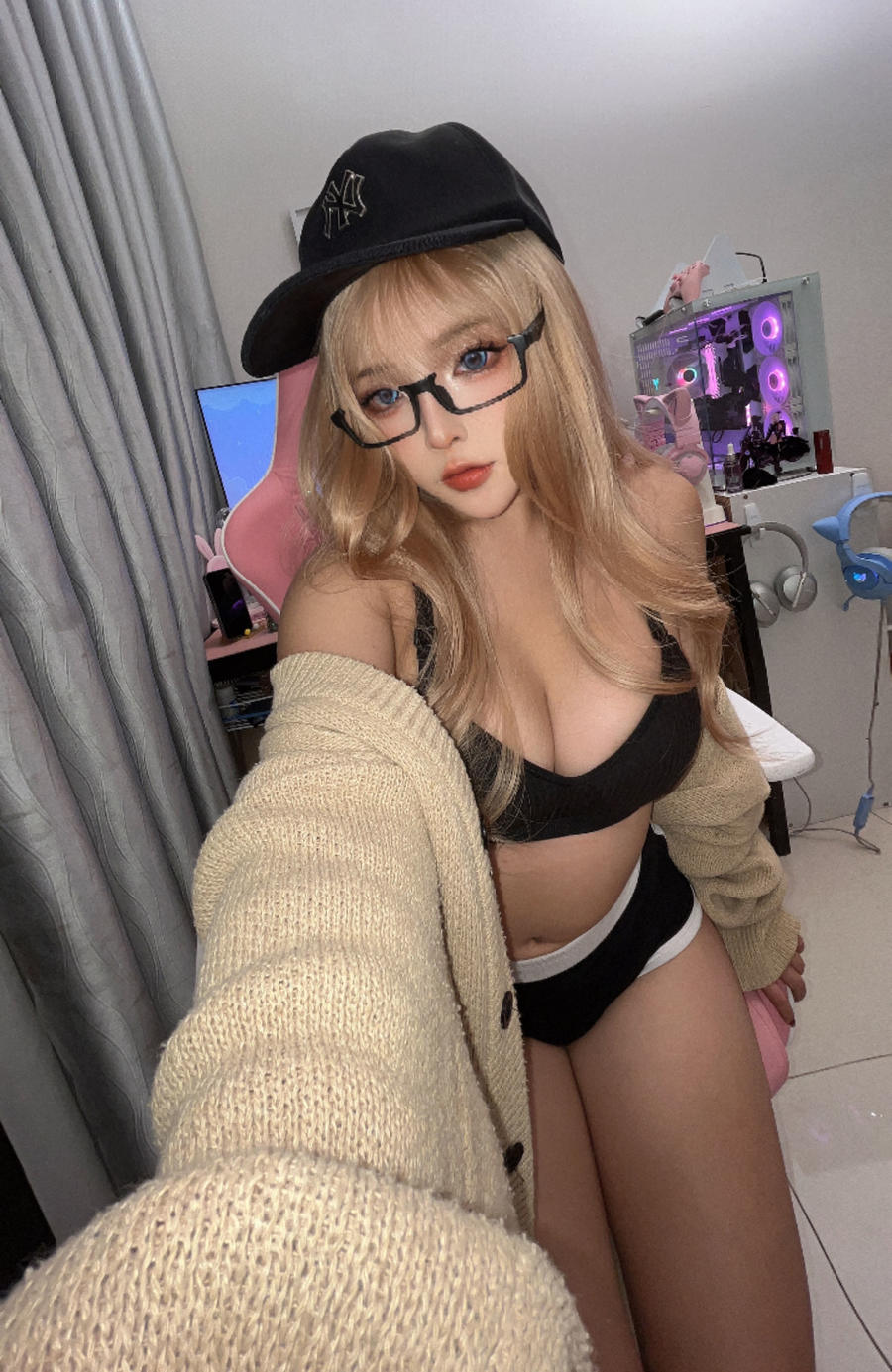 Sayo Momo No.079 – Blondie Homie Gurl [12P]-道友图库