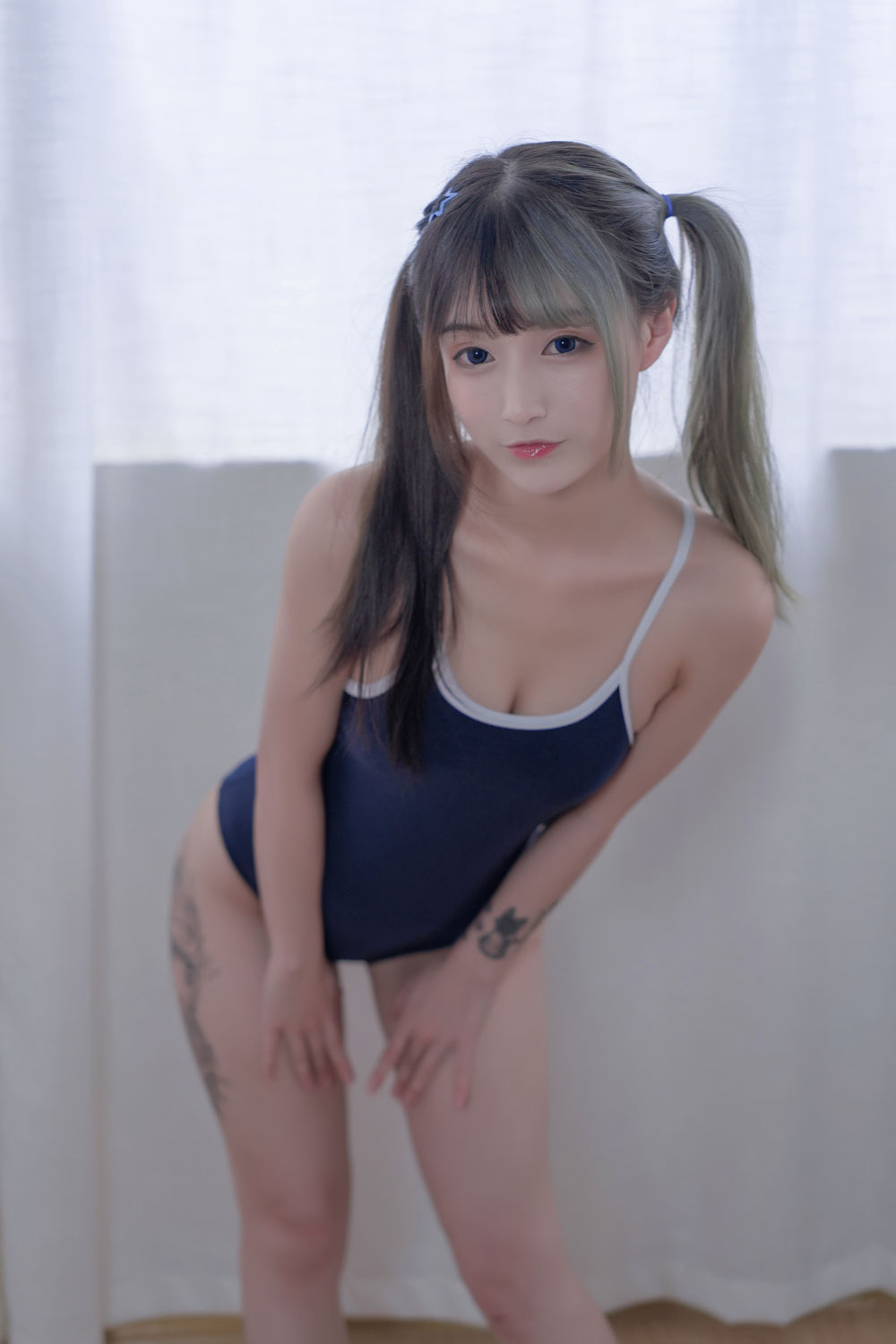 铁板烧鬼舞w No.013-铁板烧 制服本 – 死库水 [20P]-道友图库