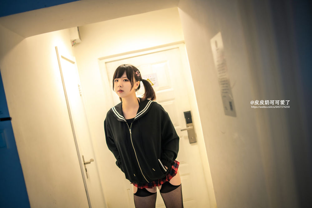 皮皮奶可可爱了啦(超皮皮皮奶) No.007-黑网袜 [50P]-道友图库
