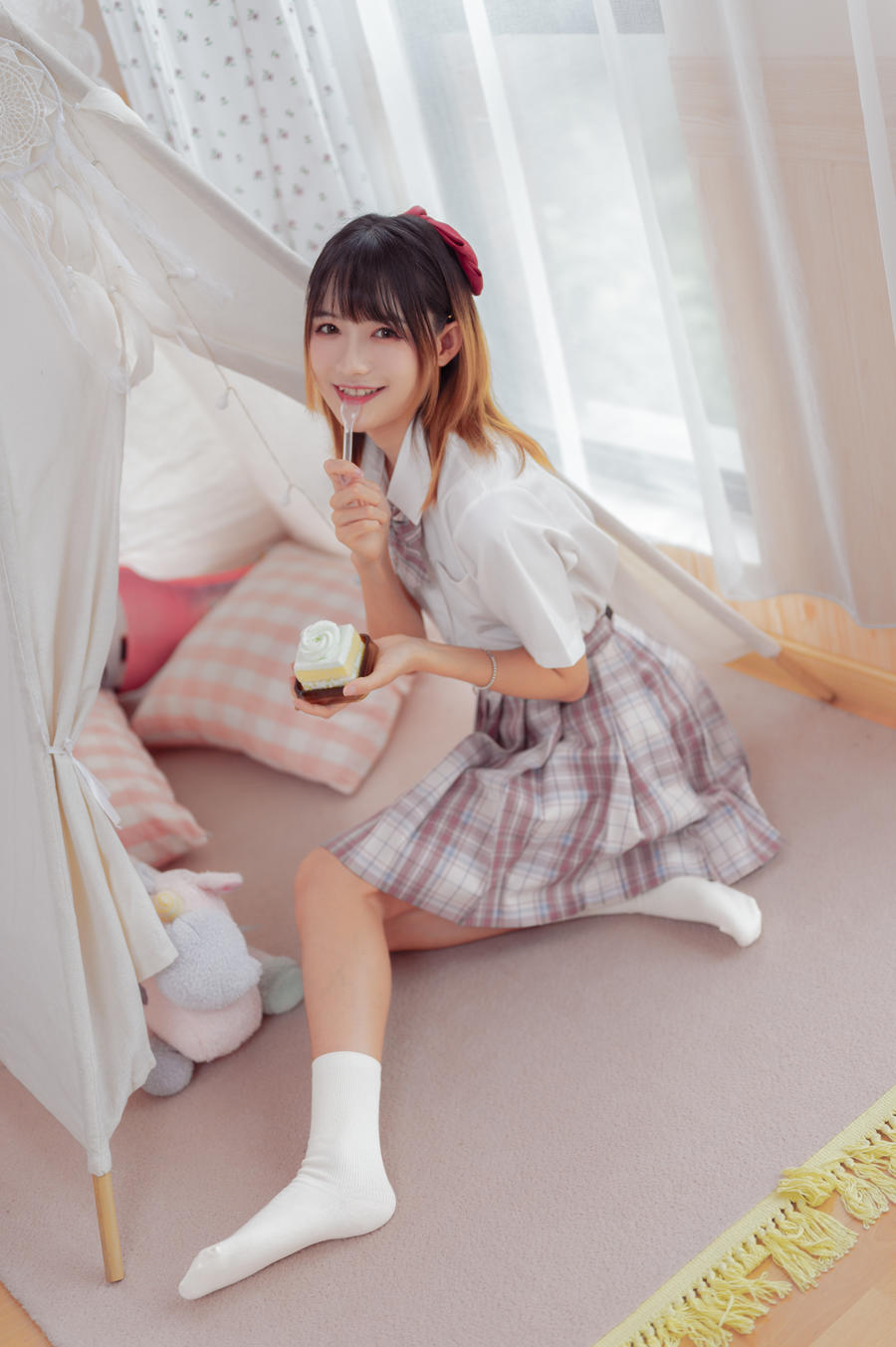 兔子Zzz不吃胡萝卜 No.044-少女心事 [31P]-道友图库