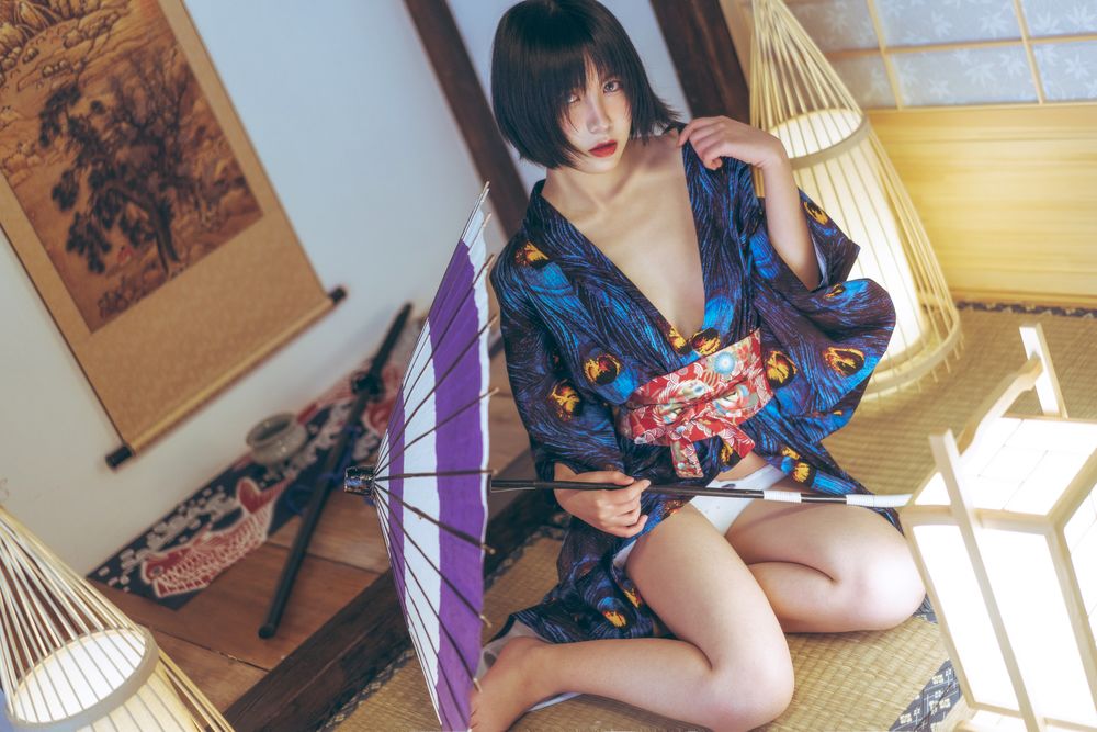 枸名(逐月su) No.008-孔雀和服 [39P]-道友图库