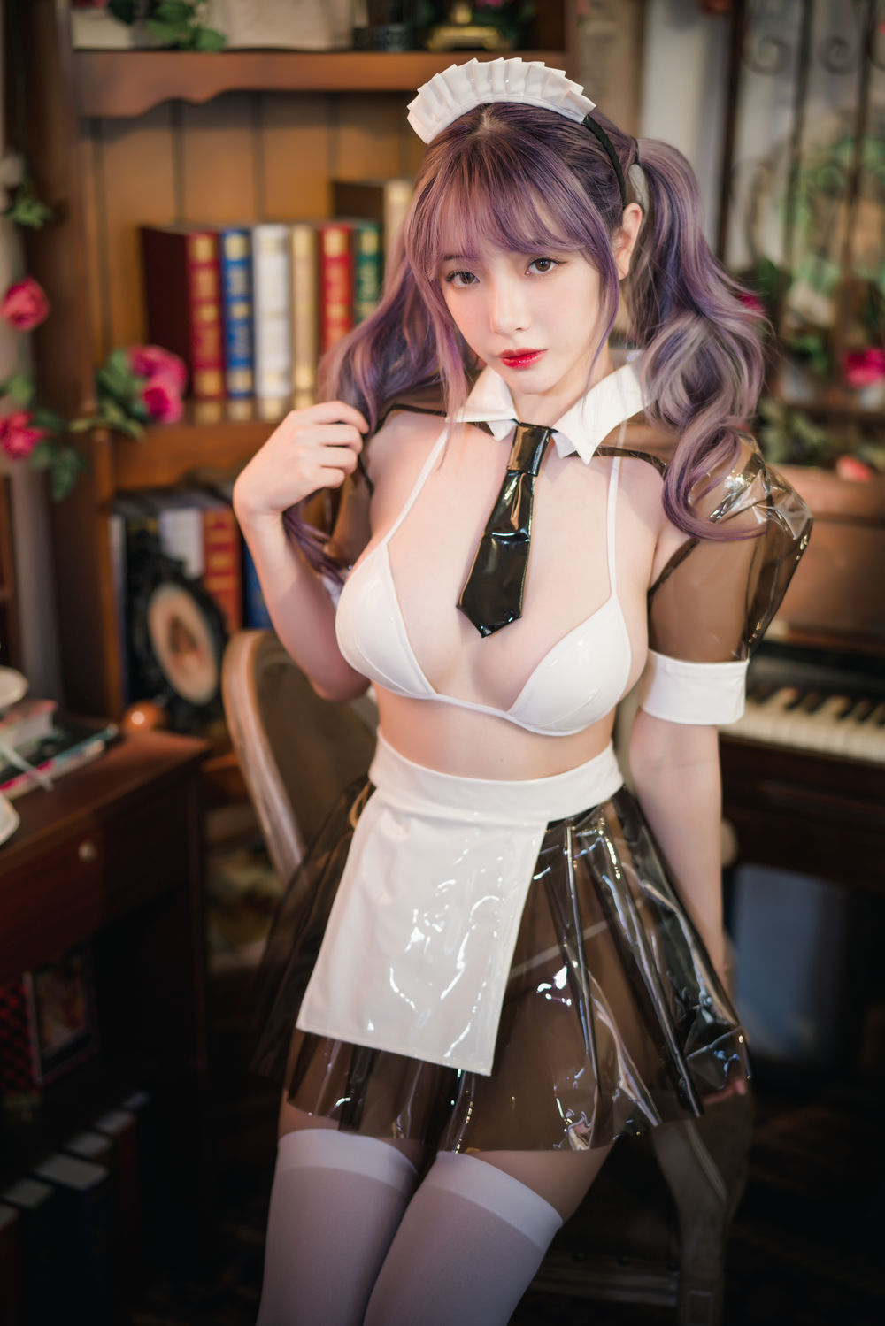 雯妹不讲道理 No.048-透明皮衣女仆 [18P]-道友图库