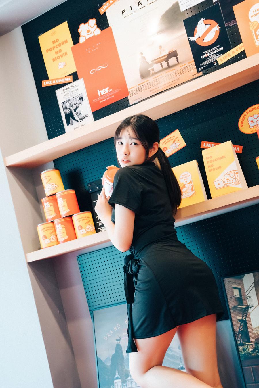 SonSon(손손) No.034-[Loozy] Cinema Girl [80P]-道友图库